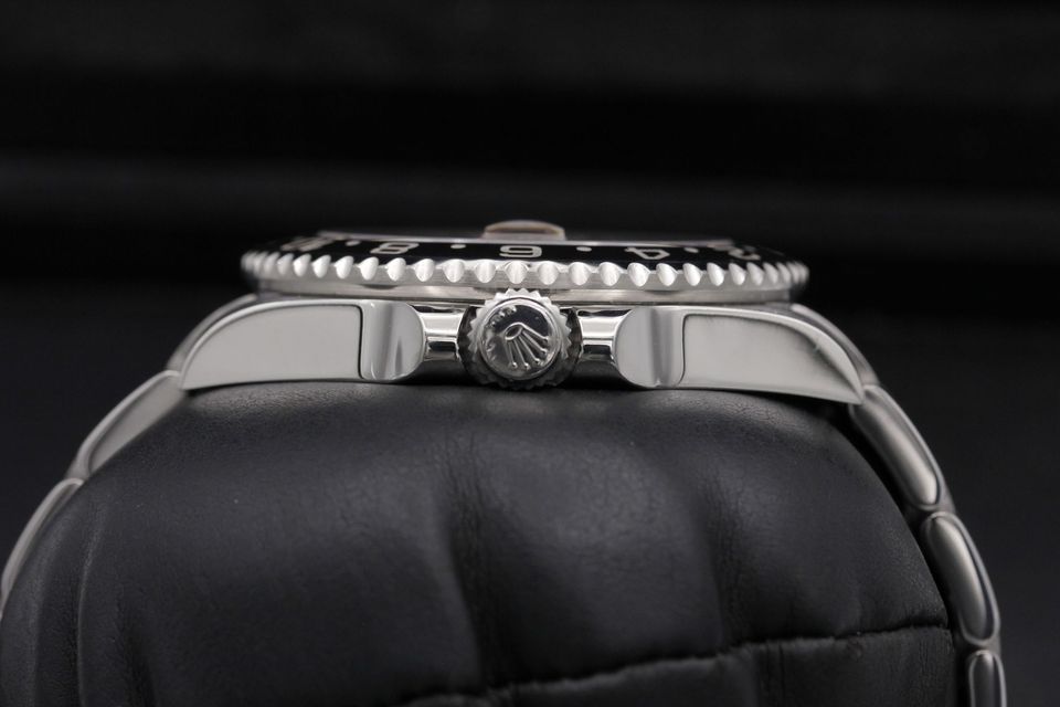 Rolex GMT Master II 116710 LN Image 3